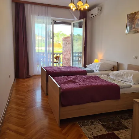Seherzada * Pula