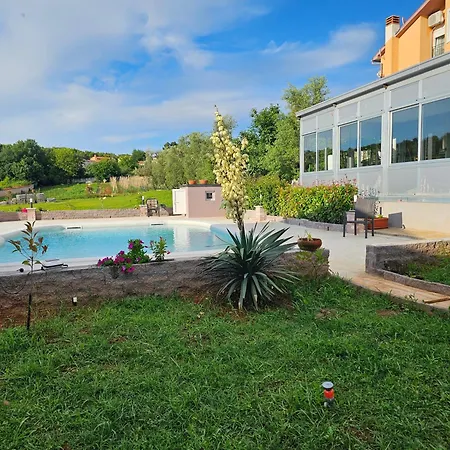 Seherzada Apartament *