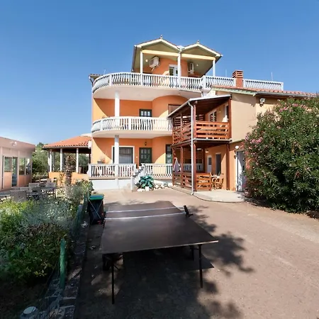 Seherzada Apartament Pula