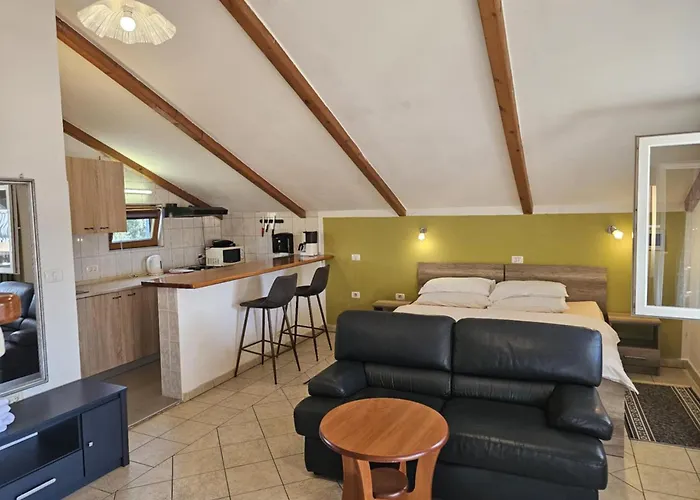 Διαμέρισμα Seherzada Πούλα