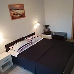 赛和扎达公寓 公寓 普拉