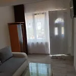 赛和扎达公寓