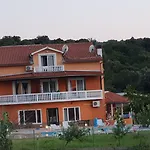 赛和扎达公寓 普拉