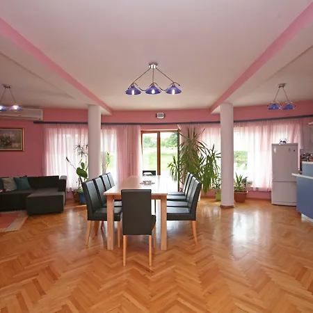 Apartamento Seherzada Pula